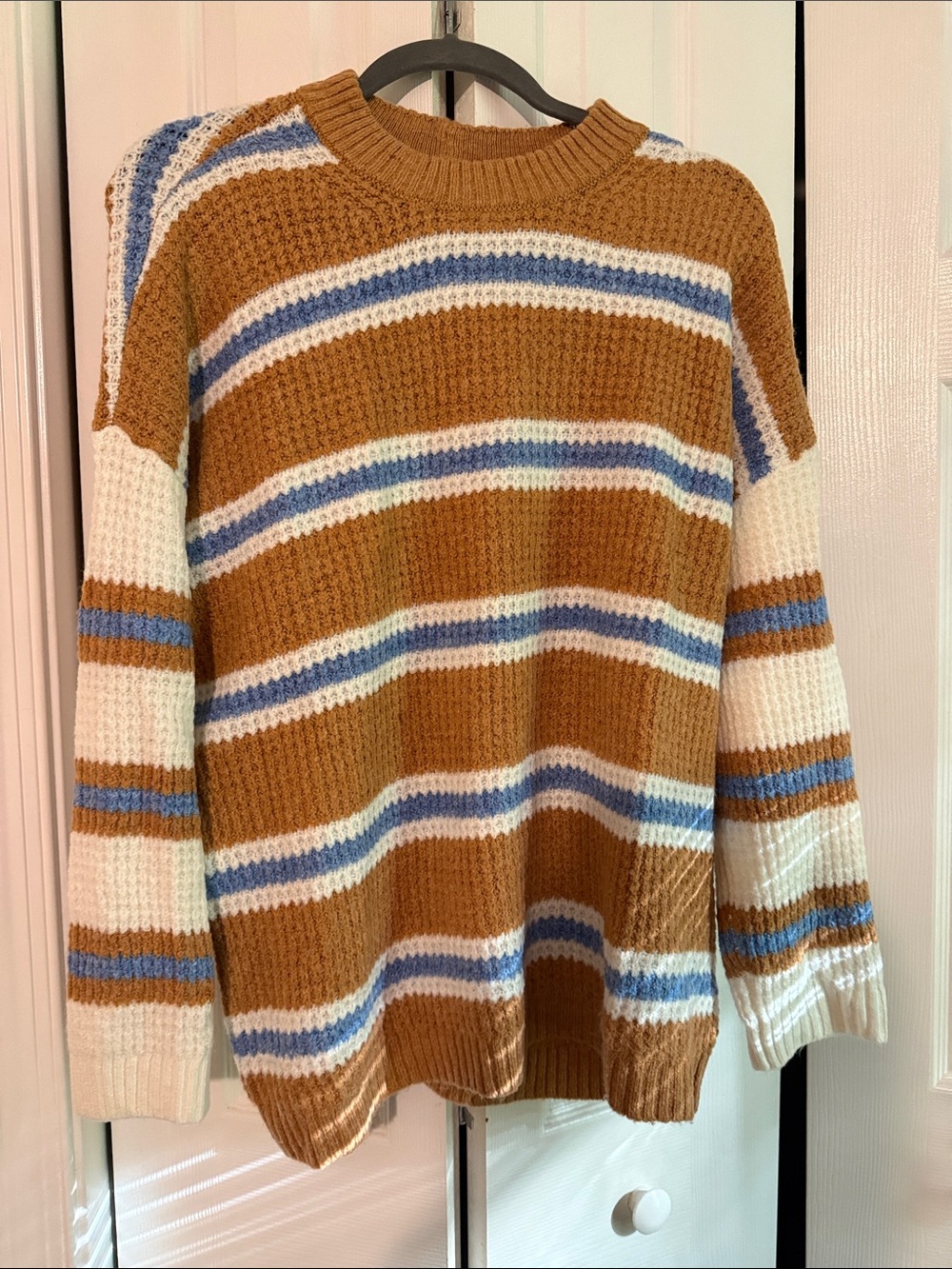 American Eagle Outfitters Striped Crewneck Sweater in Camel, White & Light Blue